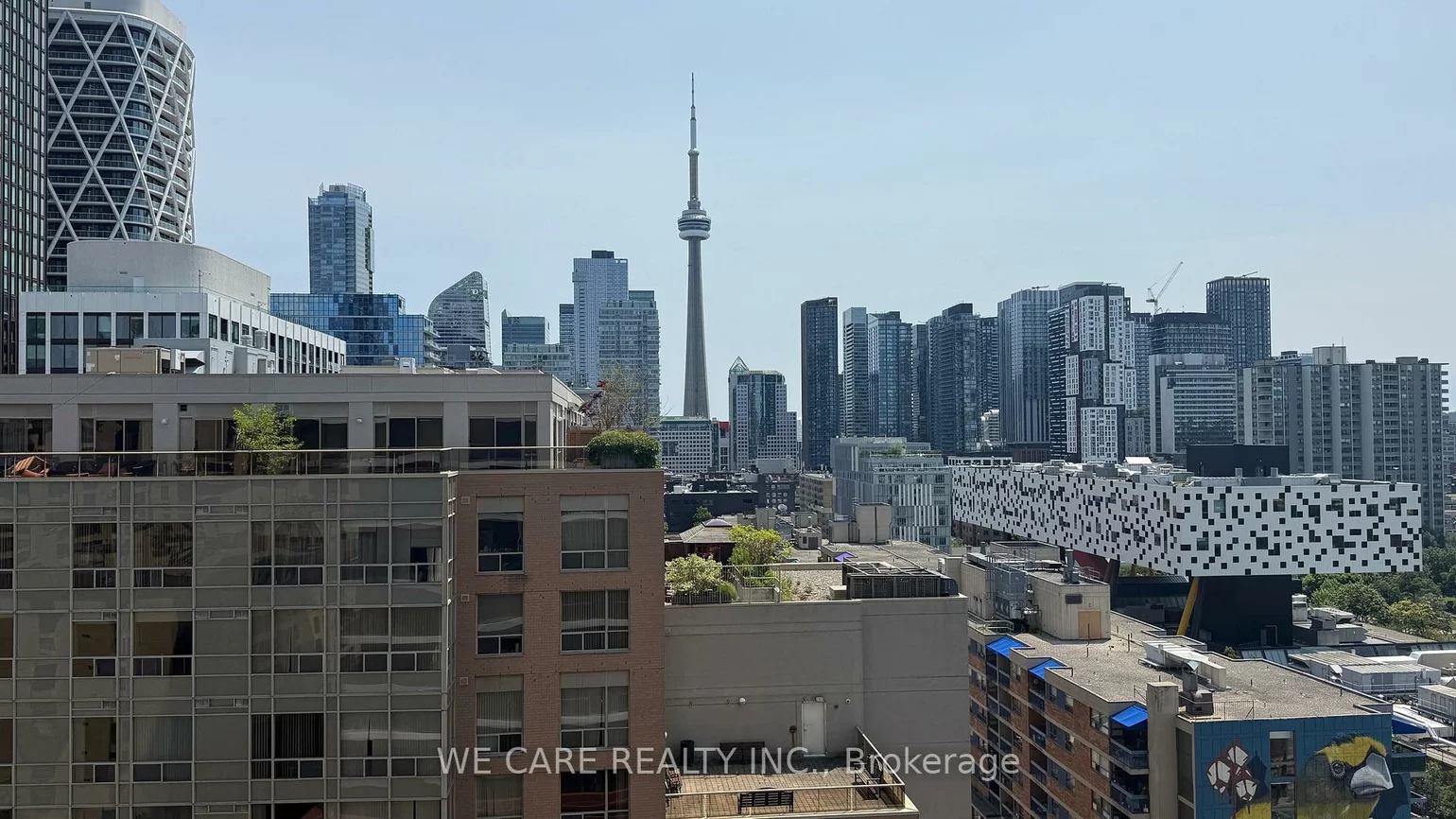280, Dundas, Kensington-Chinatown, Toronto