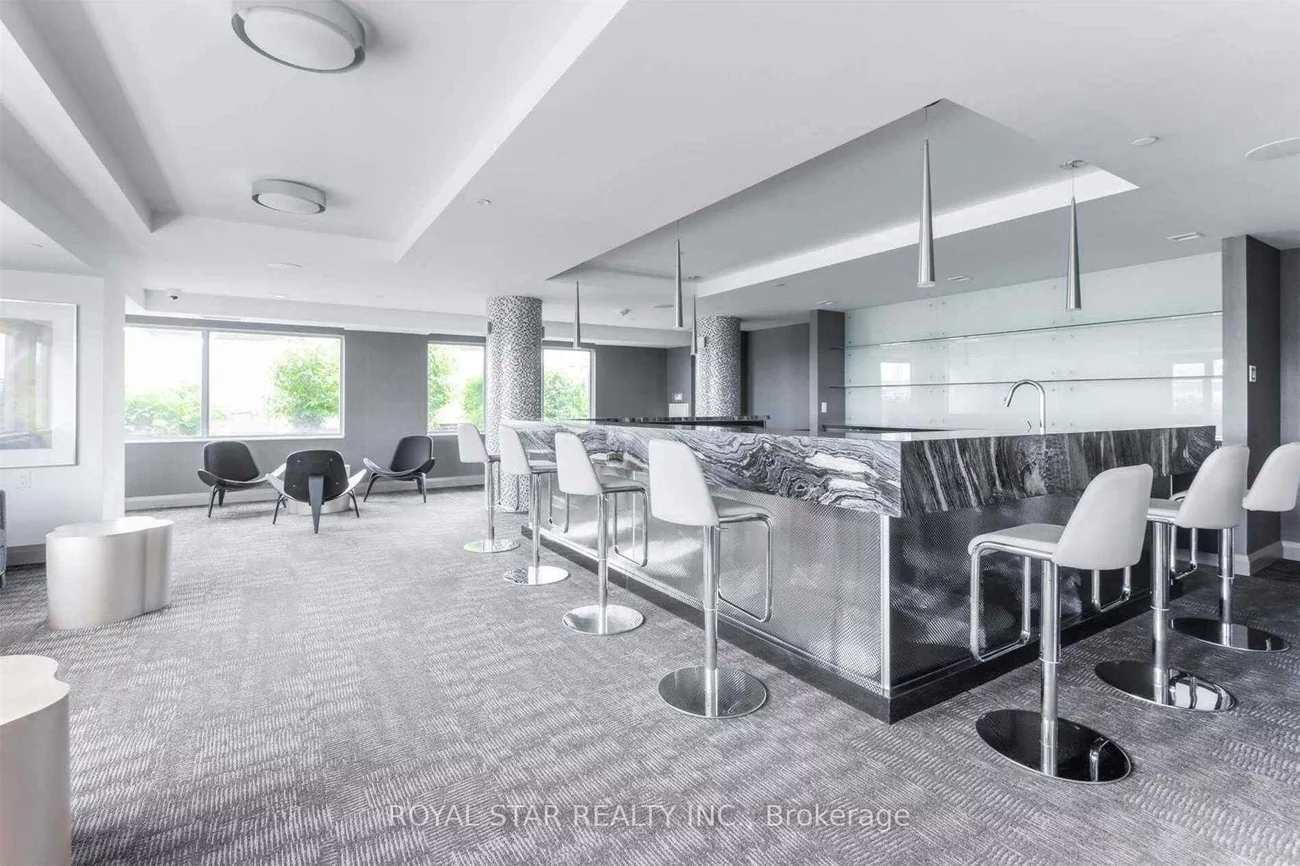 525, Adelaide, Waterfront Communities C1, Toronto