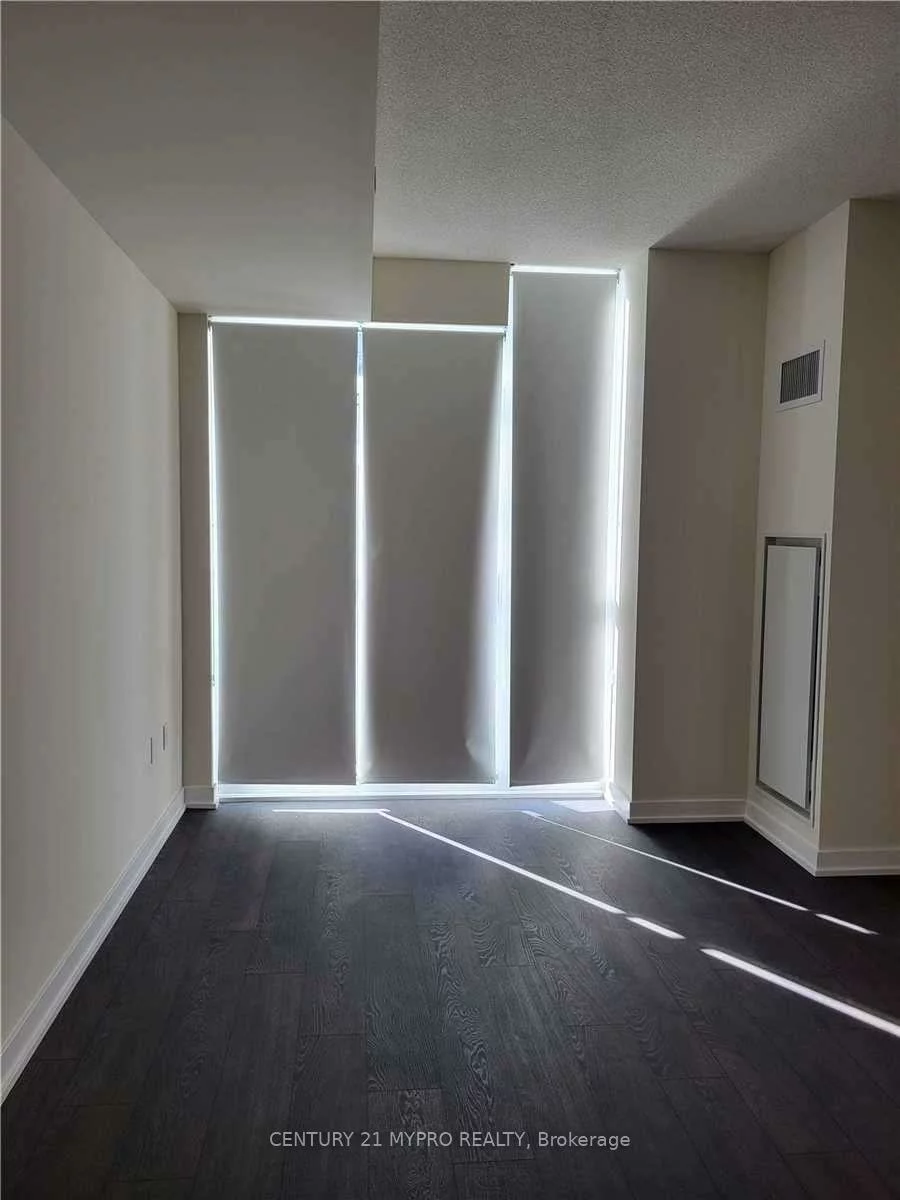 99, John, Waterfront Communities C1, Toronto