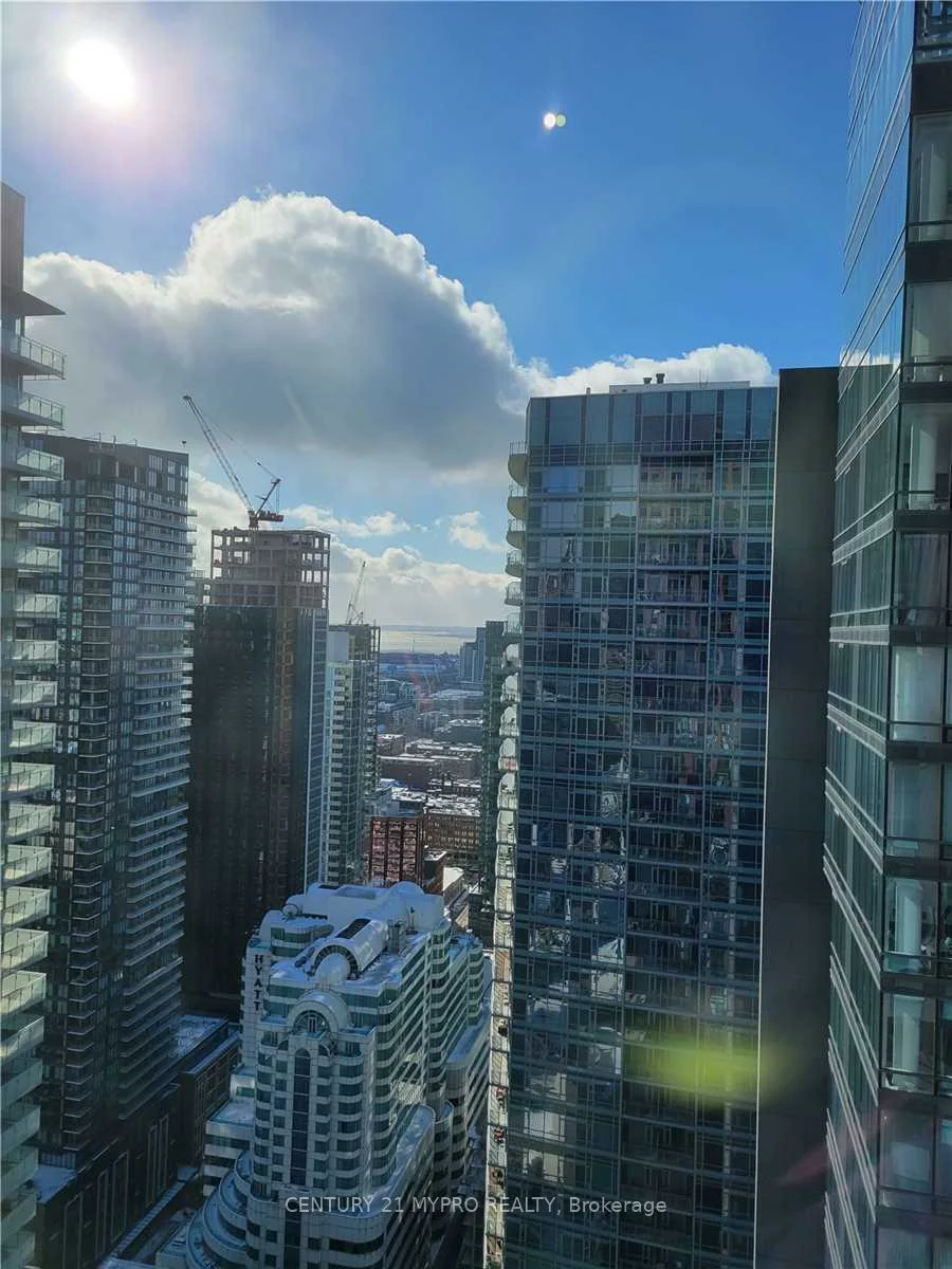 99, John, Waterfront Communities C1, Toronto
