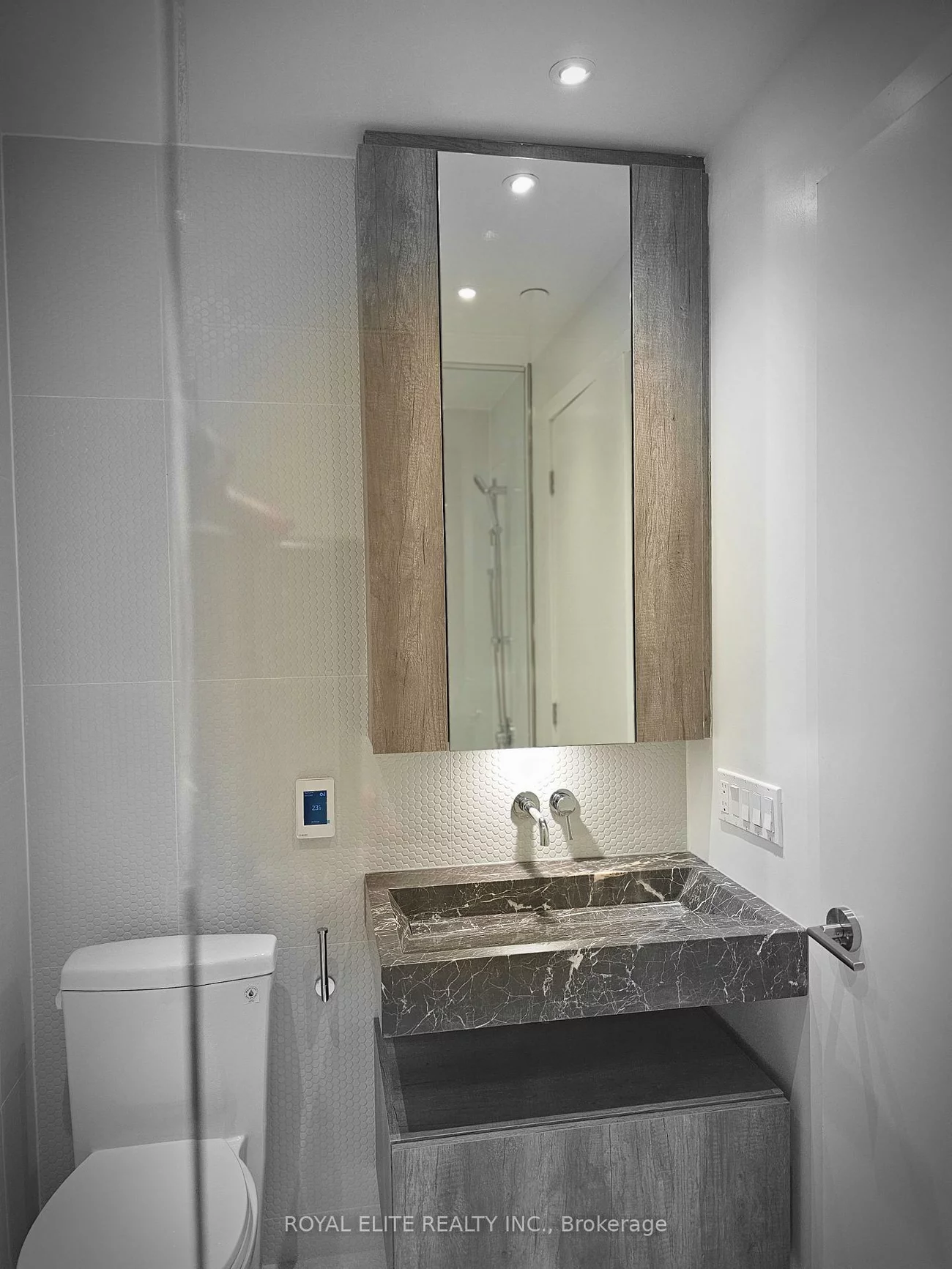 11, Yorkville, Annex, Toronto