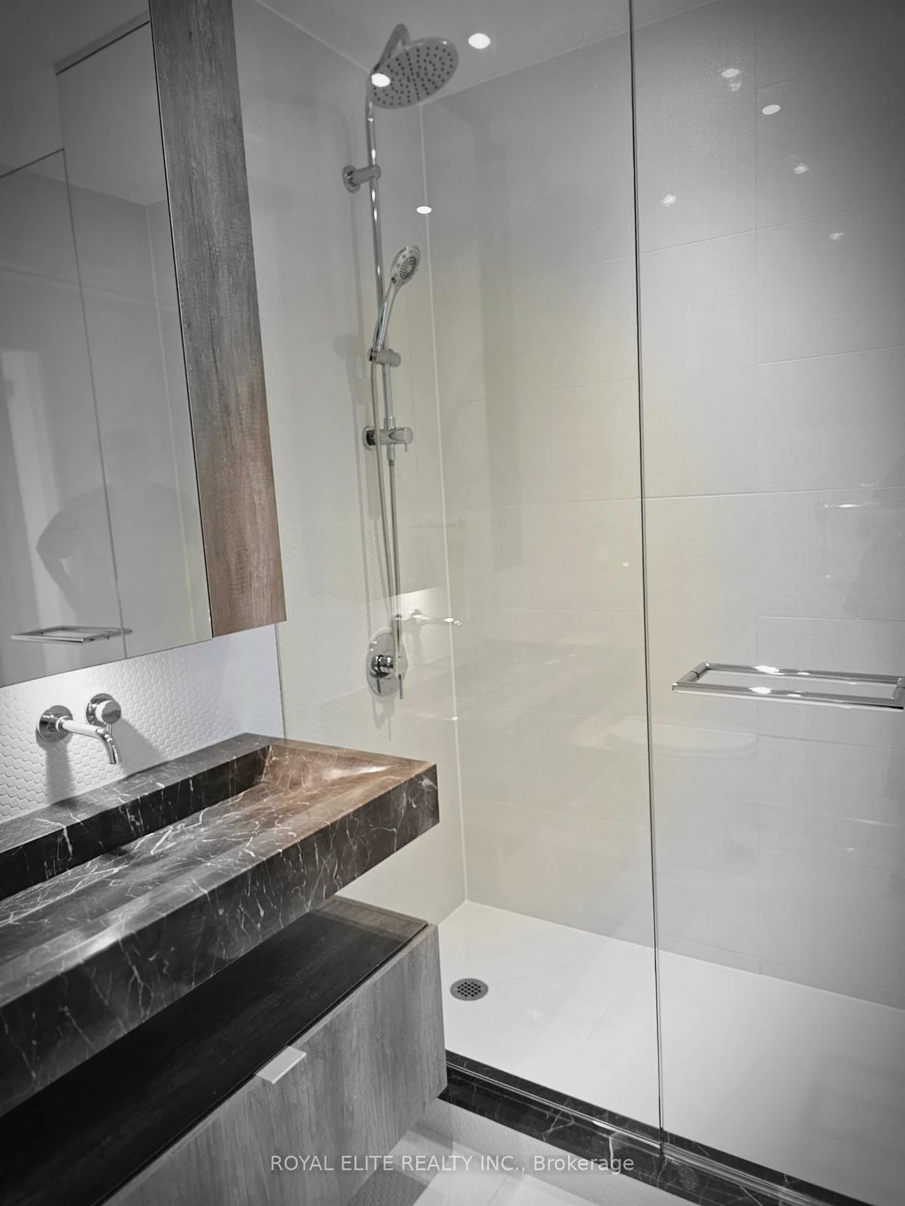 11, Yorkville, Annex, Toronto