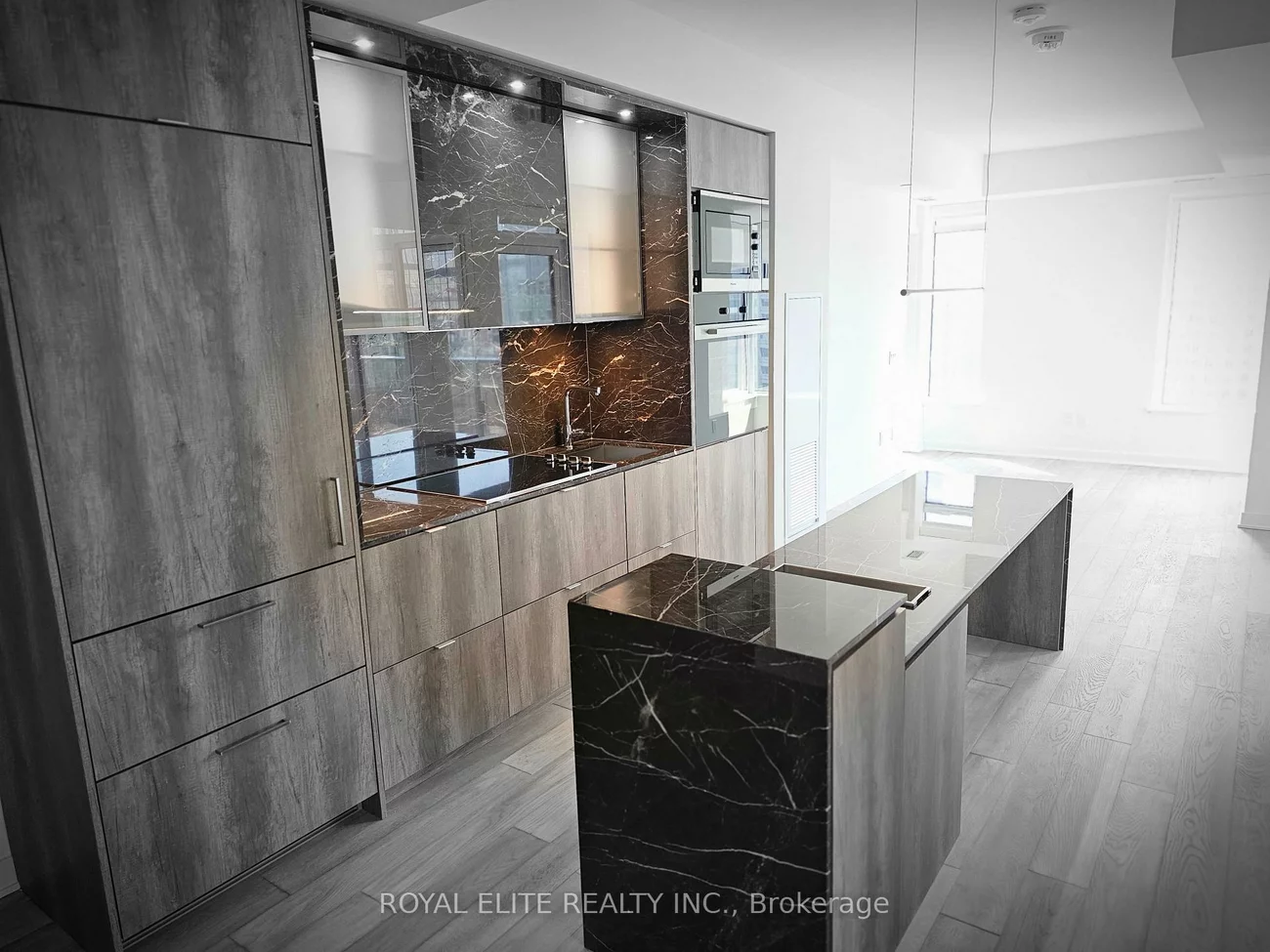 11, Yorkville, Annex, Toronto