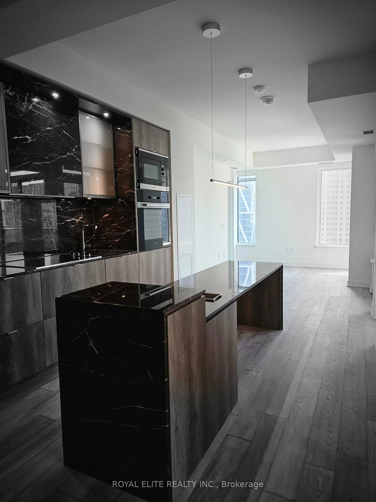 11, Yorkville, Annex, Toronto