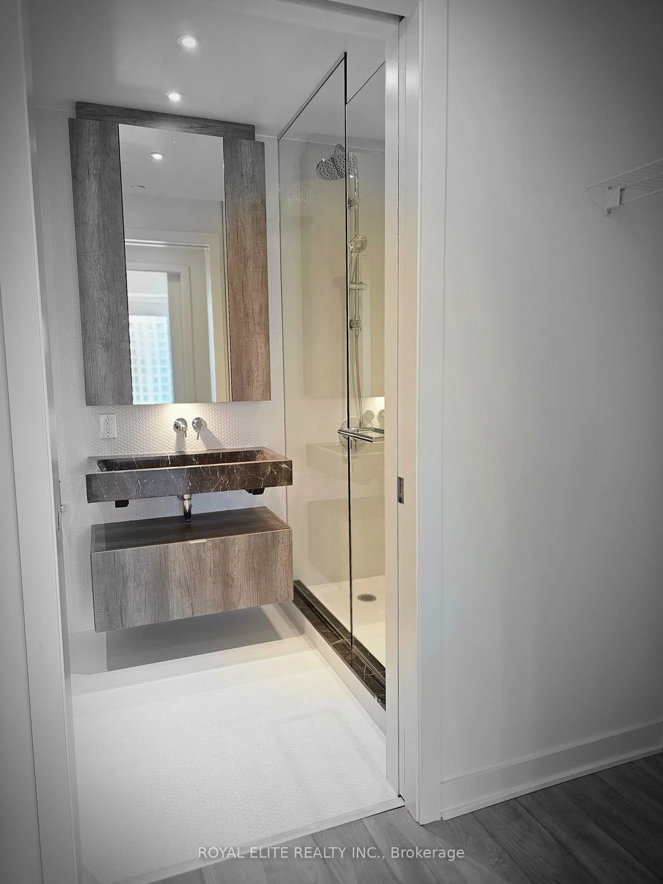 11, Yorkville, Annex, Toronto