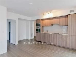 11, Wellesley, Bay Street Corridor, Toronto