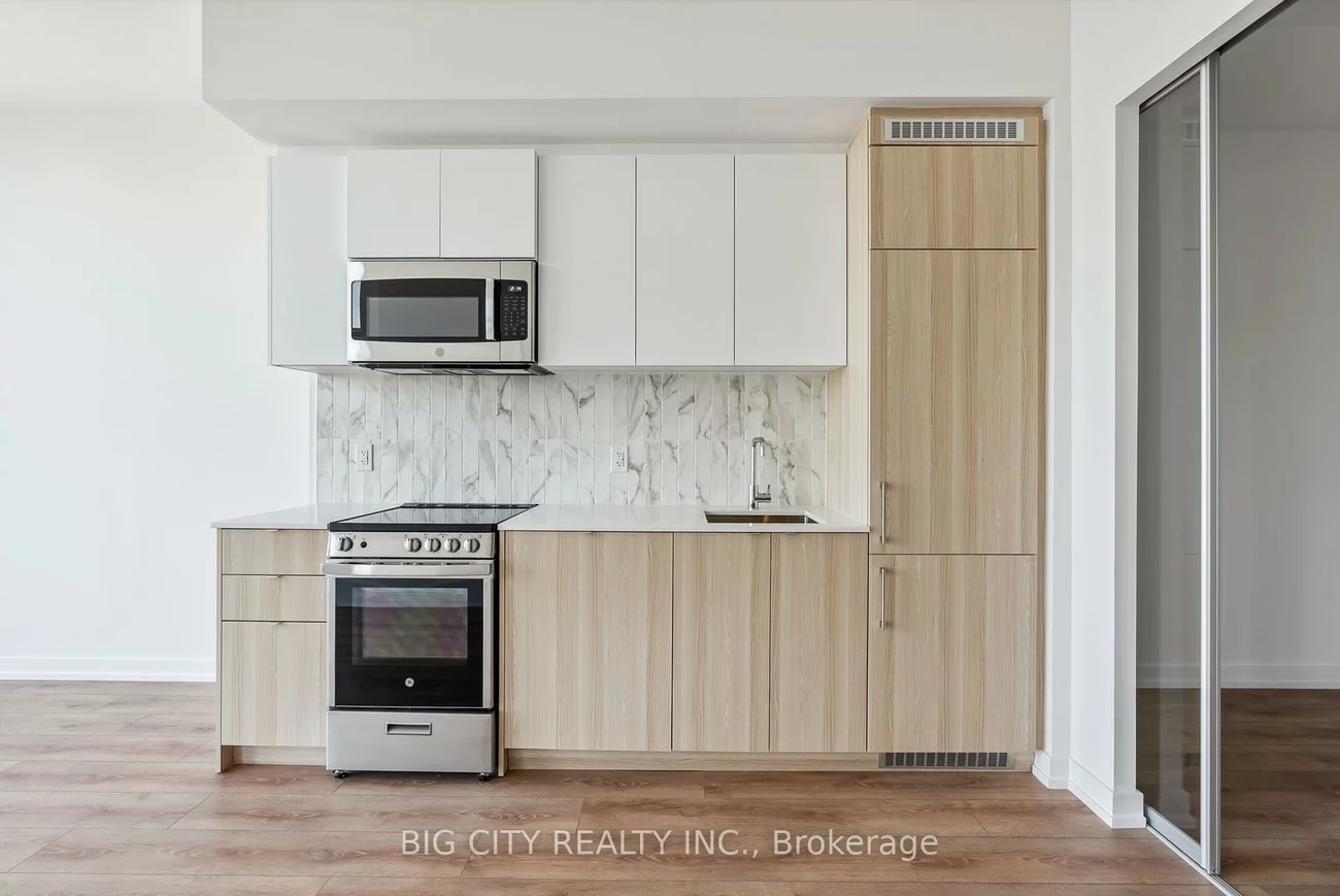 500, Dupont, Annex, Toronto