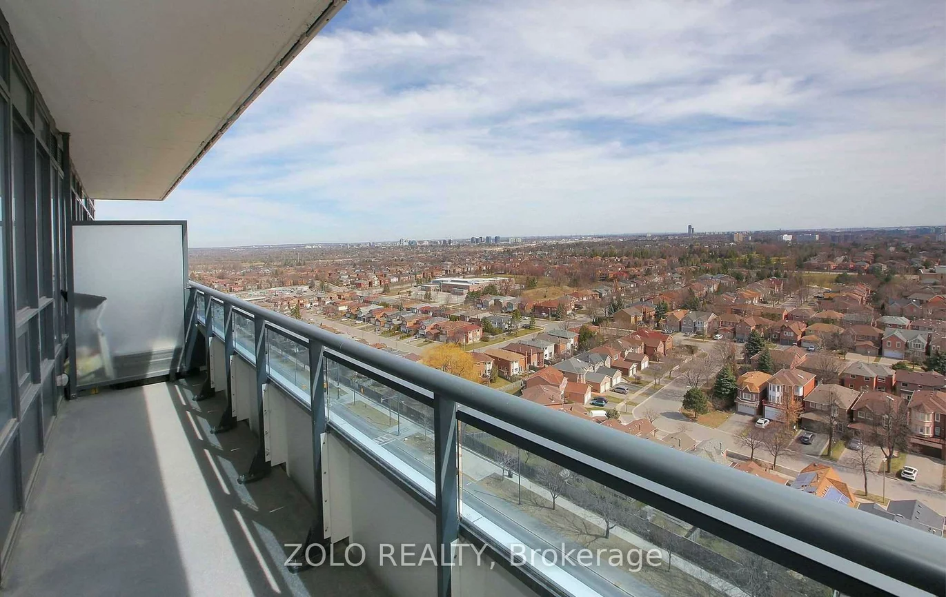 7890, Bathurst, Dufferin Grove, Toronto