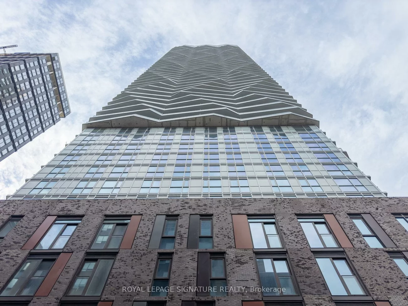 100, Dalhousie, Church-Yonge Corridor, Toronto