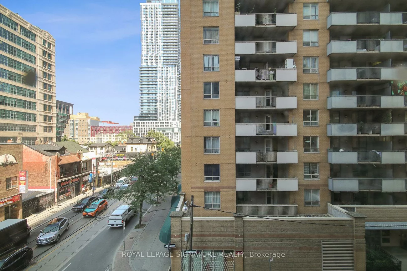 100, Dalhousie, Church-Yonge Corridor, Toronto