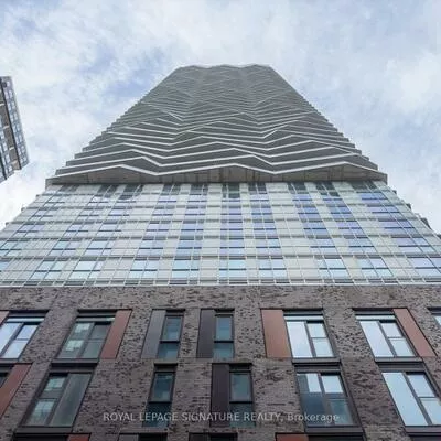 100, Dalhousie, Church-Yonge Corridor, Toronto