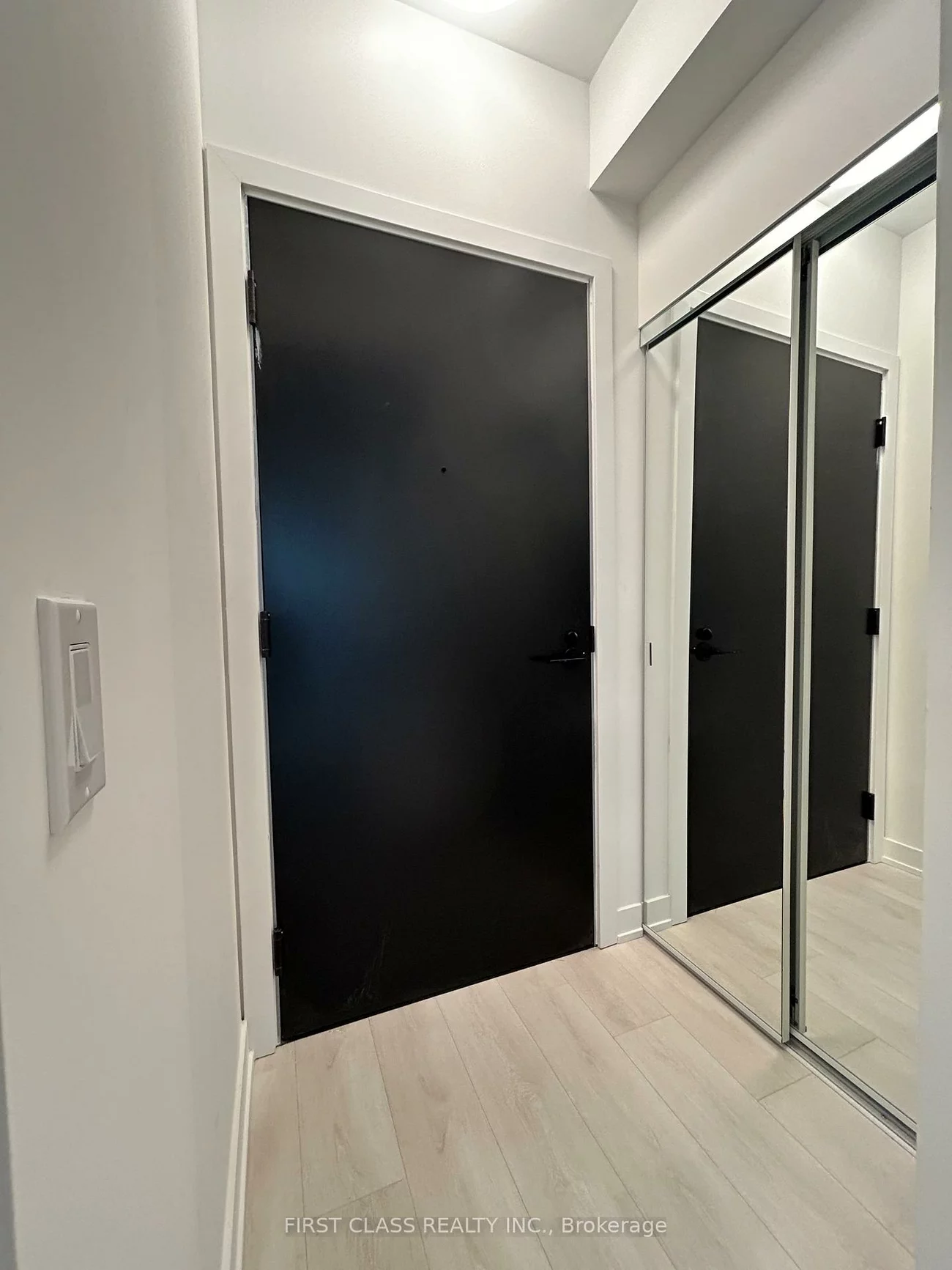127, Broadway, Mount Pleasant West, Toronto