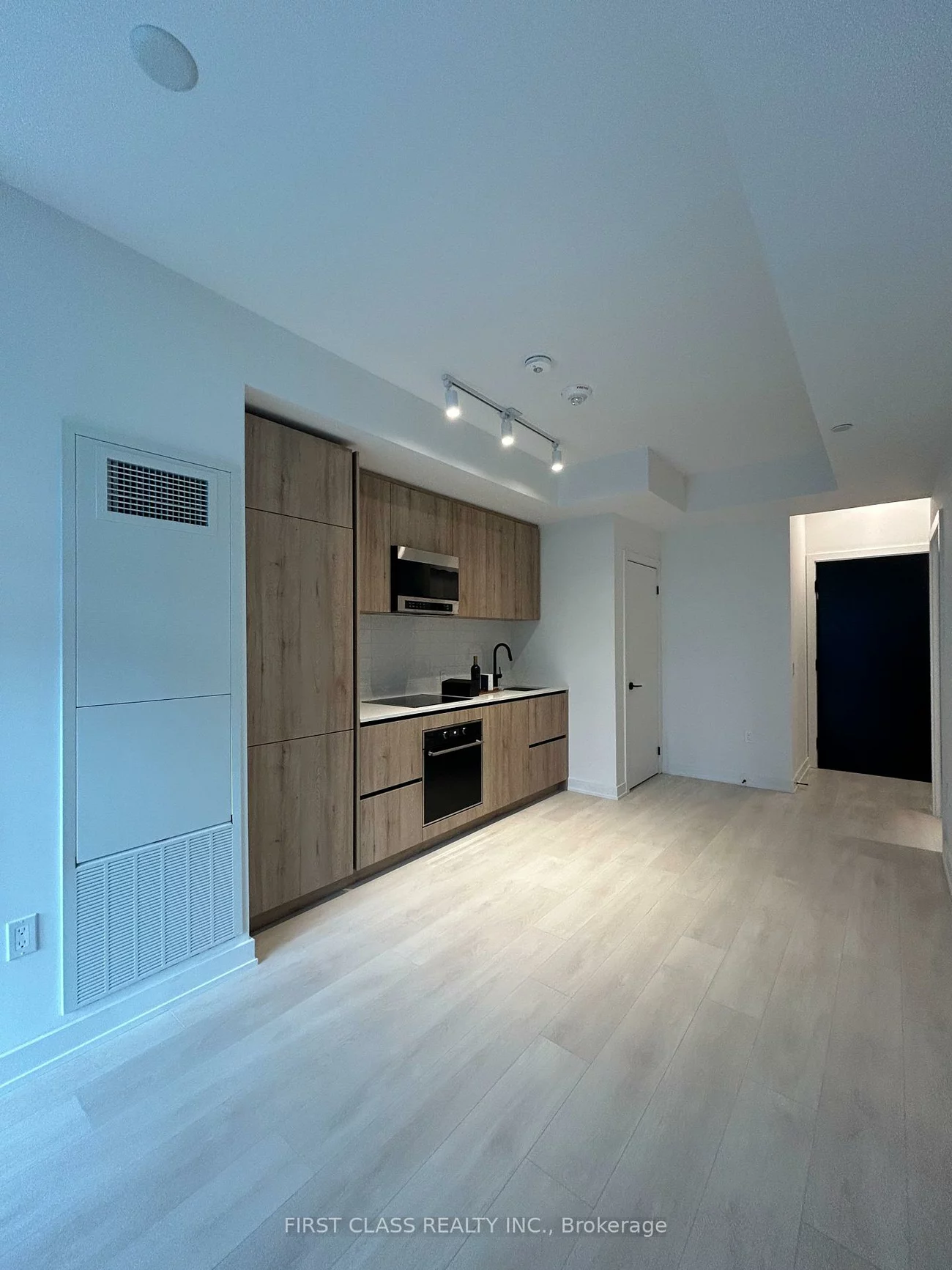 127, Broadway, Mount Pleasant West, Toronto