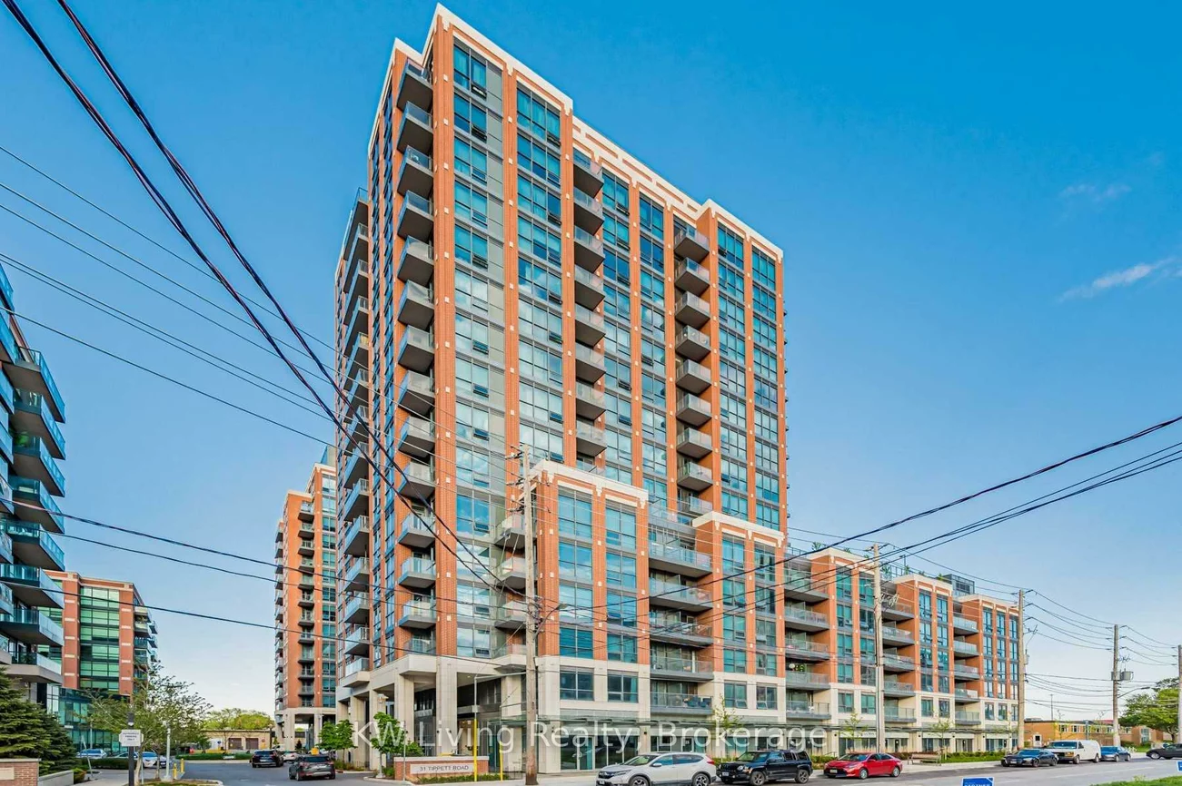 31, Tippett, Clanton Park, Toronto