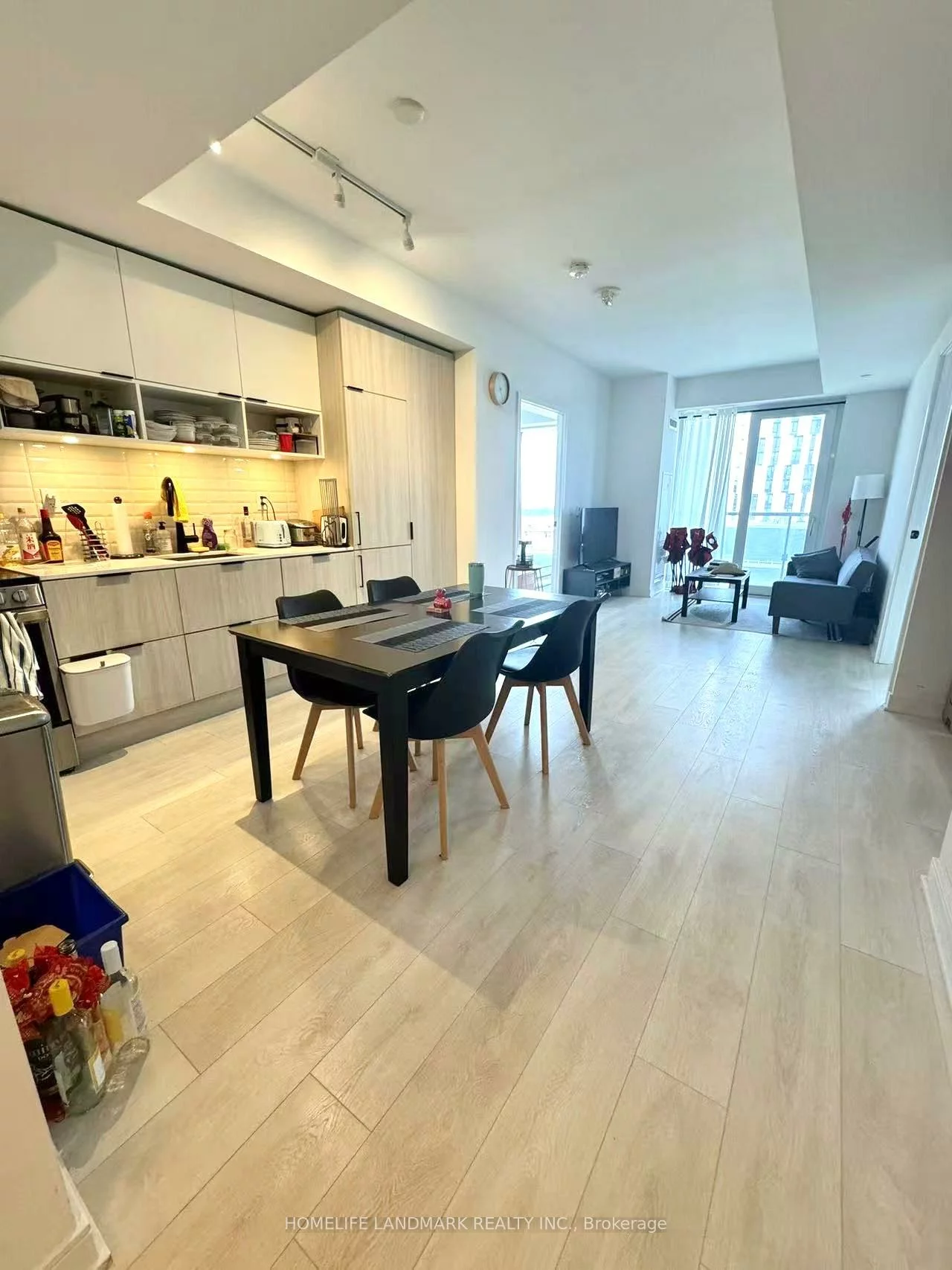35, Rolling Mills, Waterfront Communities C8, Toronto