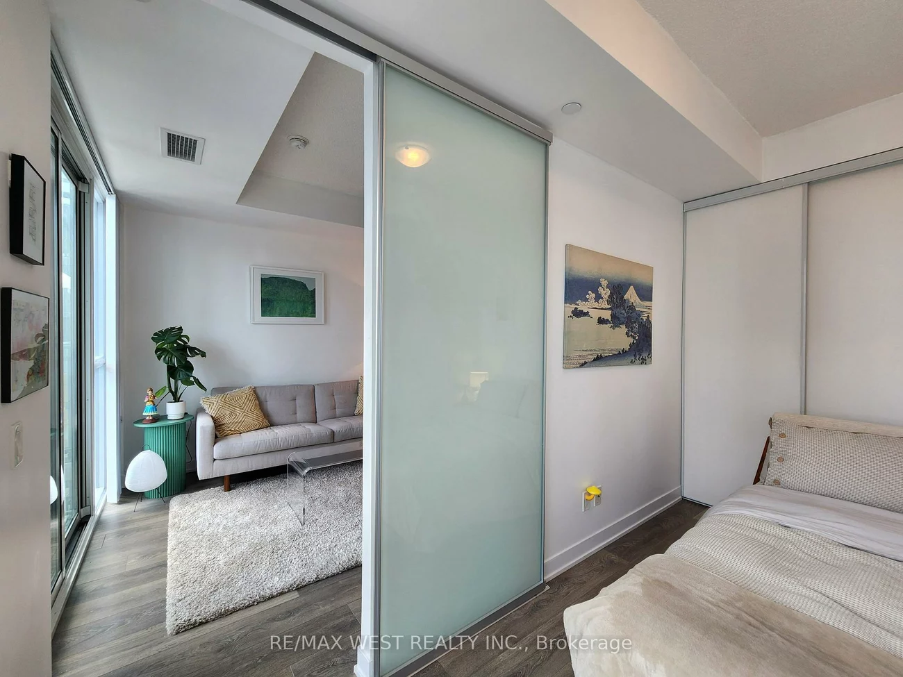 87, Peter, Waterfront Communities C1, Toronto