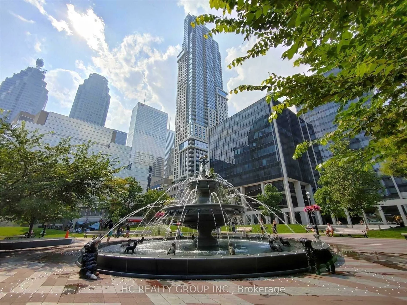 88, Scott, Church-Yonge Corridor, Toronto
