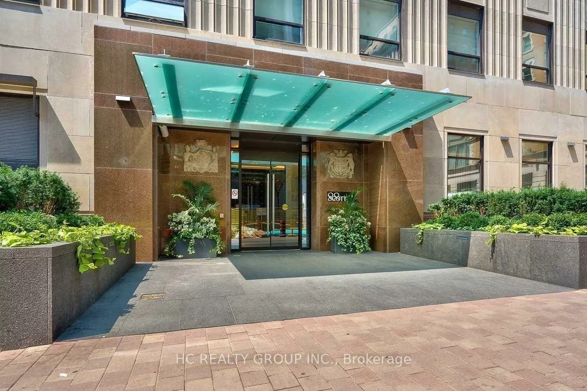88, Scott, Church-Yonge Corridor, Toronto