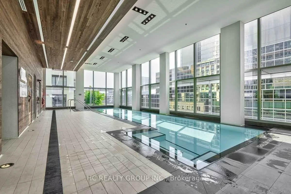 88, Scott, Church-Yonge Corridor, Toronto
