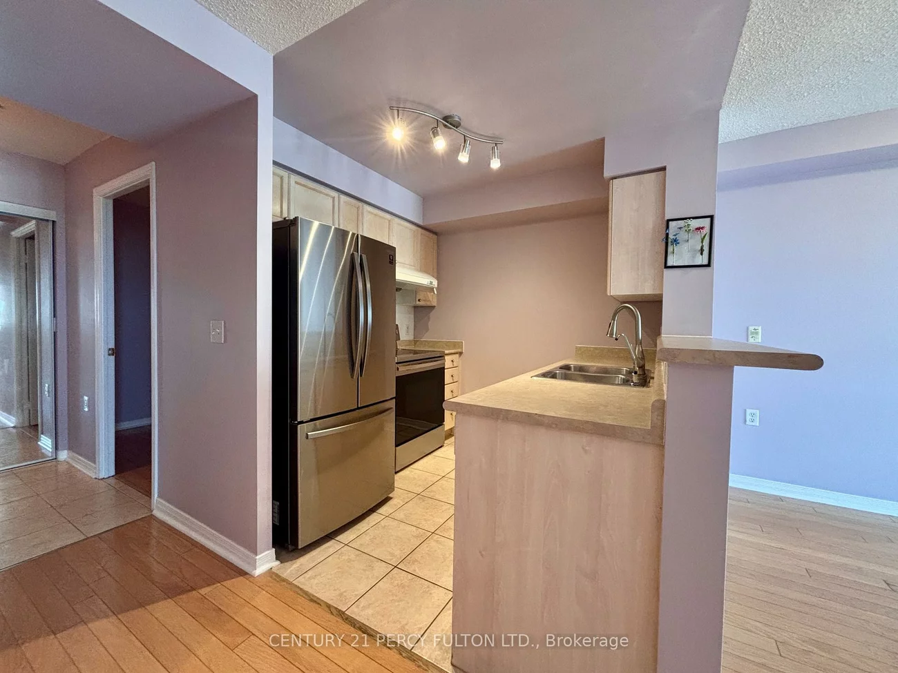 26, Olive, Willowdale East, Toronto