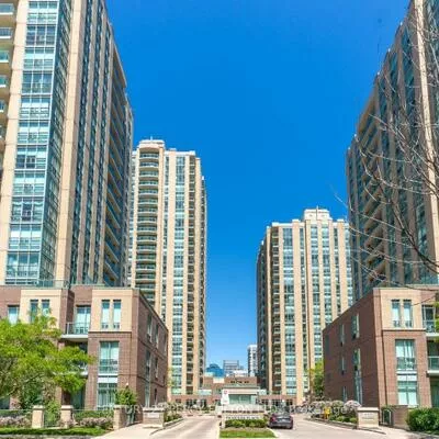 26, Olive, Willowdale East, Toronto