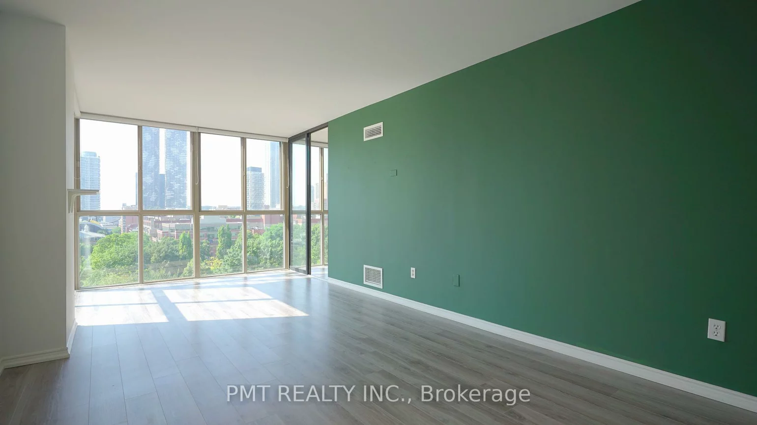 95, Lombard, Church-Yonge Corridor, Toronto