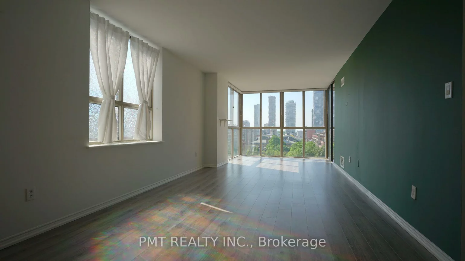 95, Lombard, Church-Yonge Corridor, Toronto