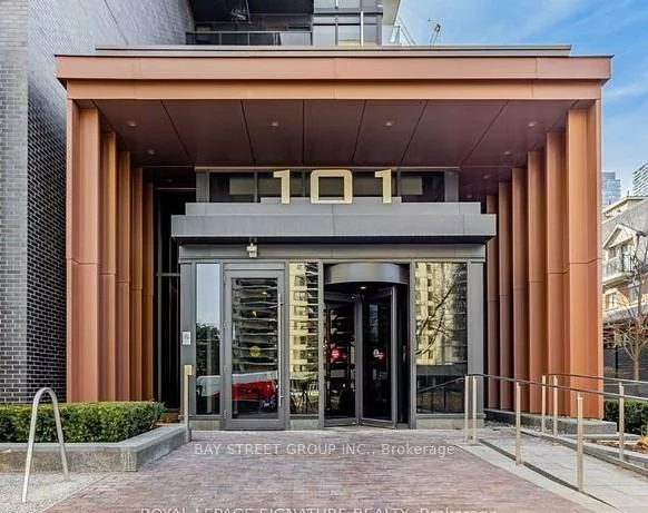 101, Erskine, Mount Pleasant West, Toronto