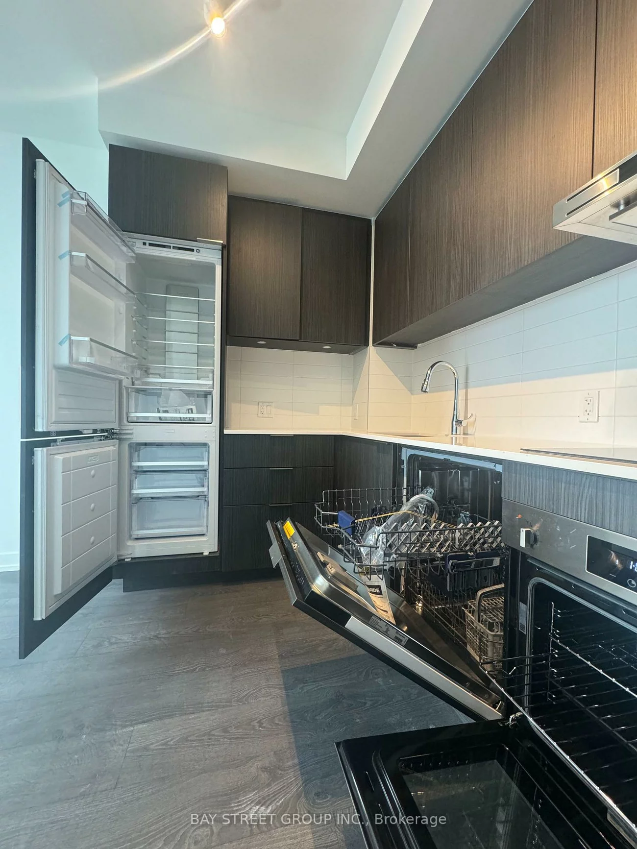 8, Olympic Garden, Newtonbrook East, Toronto