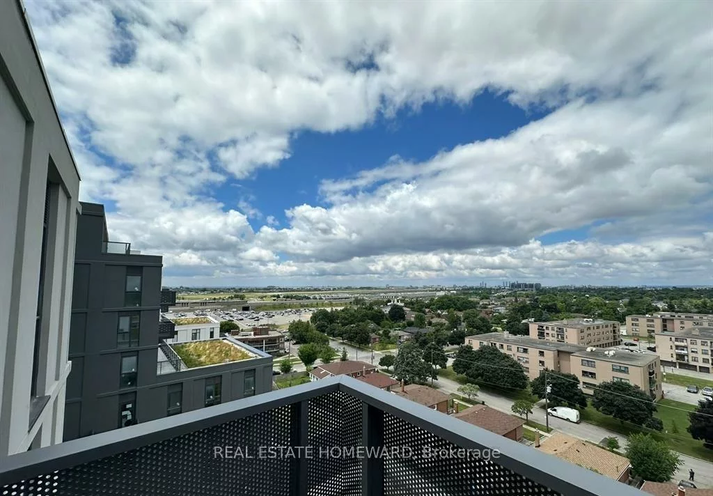 500, Wilson, Clanton Park, Toronto