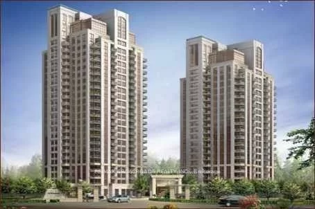 135, Wynford, Banbury-Don Mills, Toronto