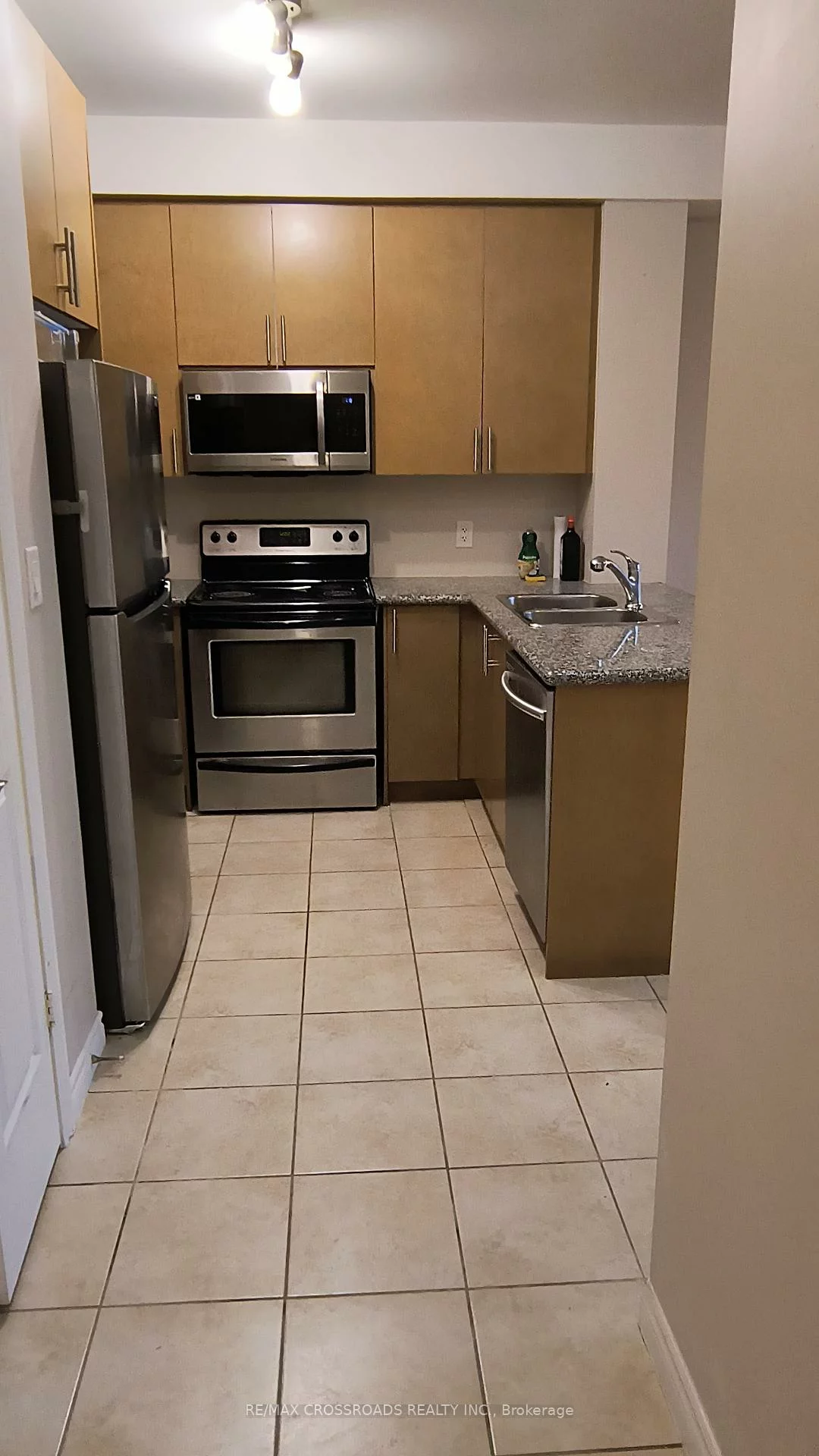 135, Wynford, Banbury-Don Mills, Toronto
