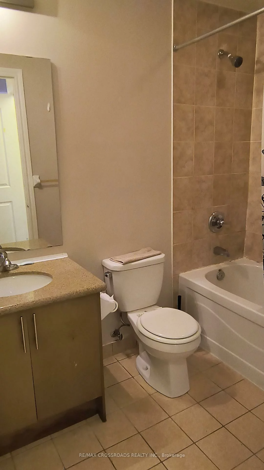 135, Wynford, Banbury-Don Mills, Toronto