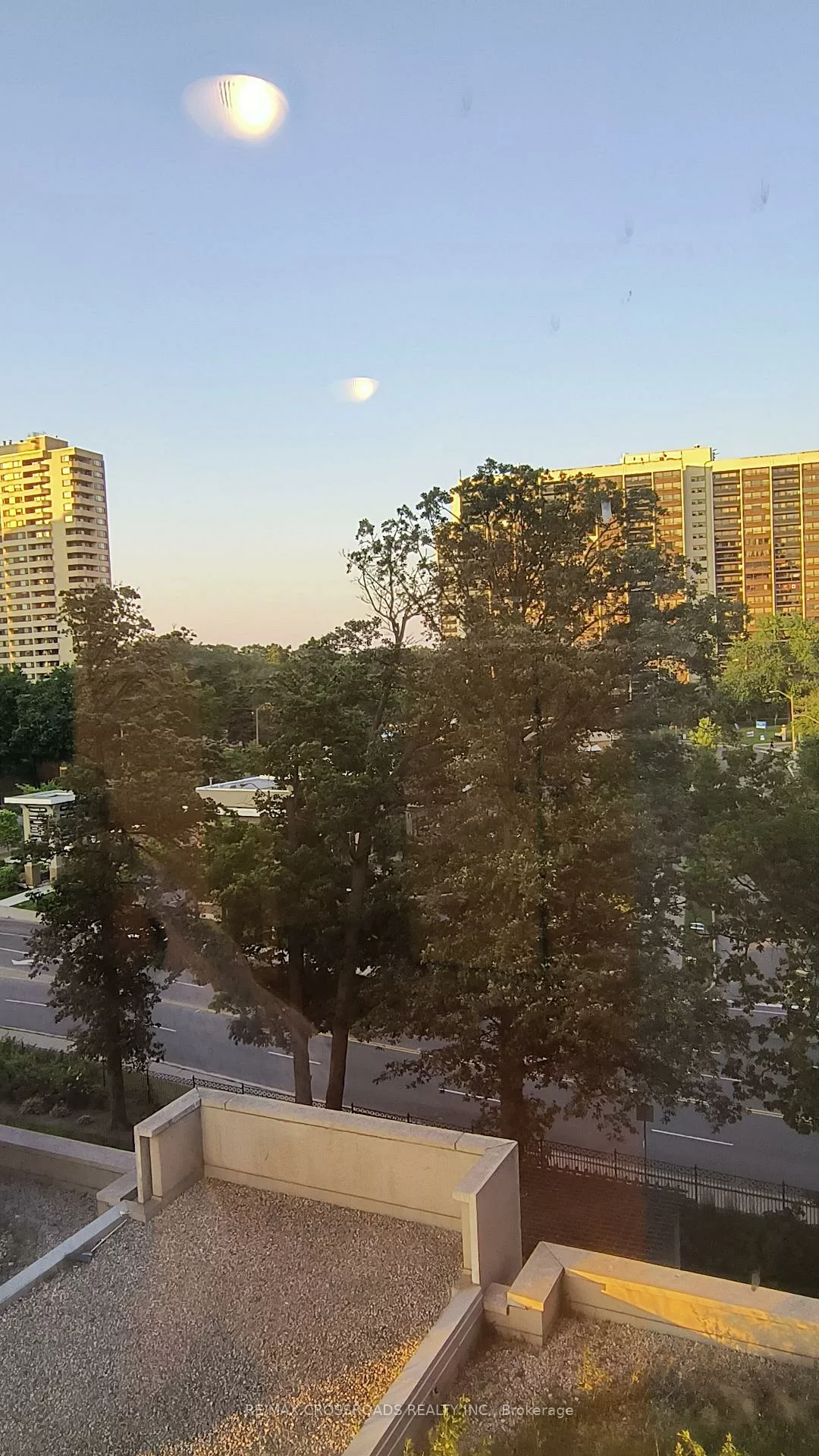135, Wynford, Banbury-Don Mills, Toronto