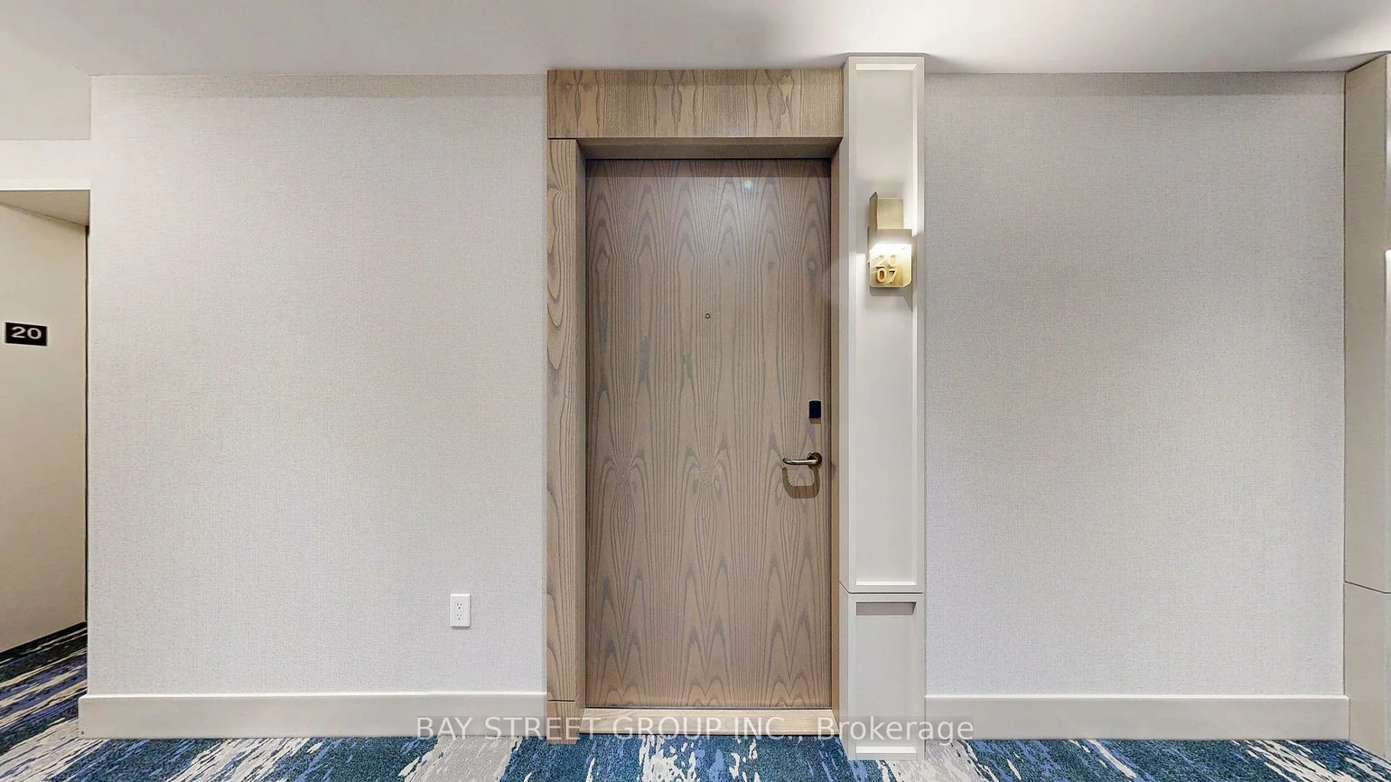 30, Inn On The Park, Banbury-Don Mills, Toronto