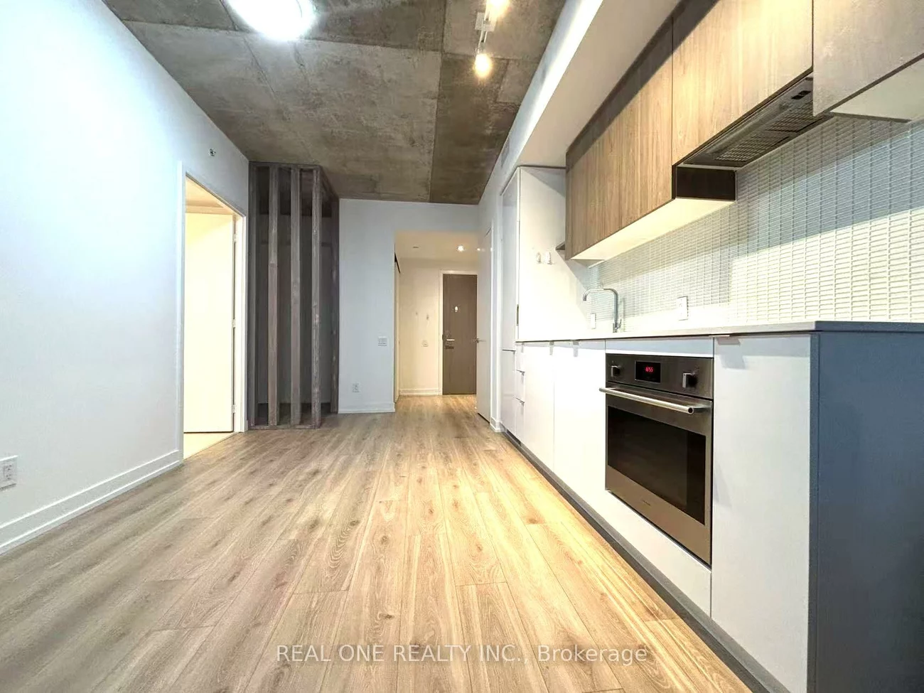 161, Roehampton, Mount Pleasant West, Toronto