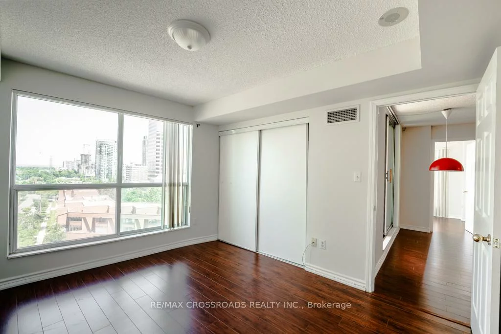 7, Lorraine, Willowdale West, Toronto