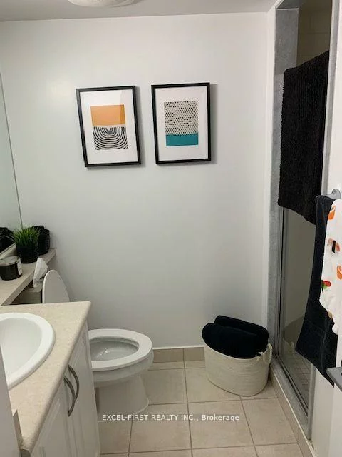18, Yonge, Waterfront Communities C1, Toronto