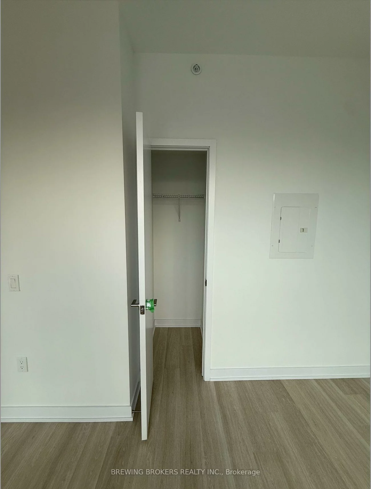 15, Richardson, Waterfront Communities C1, Toronto