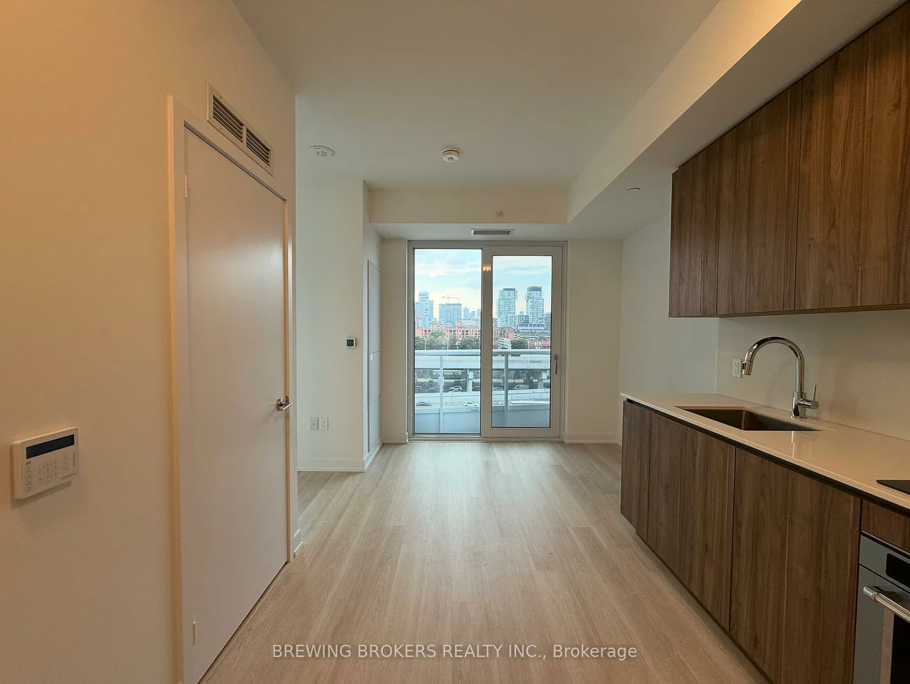 15, Richardson, Waterfront Communities C1, Toronto