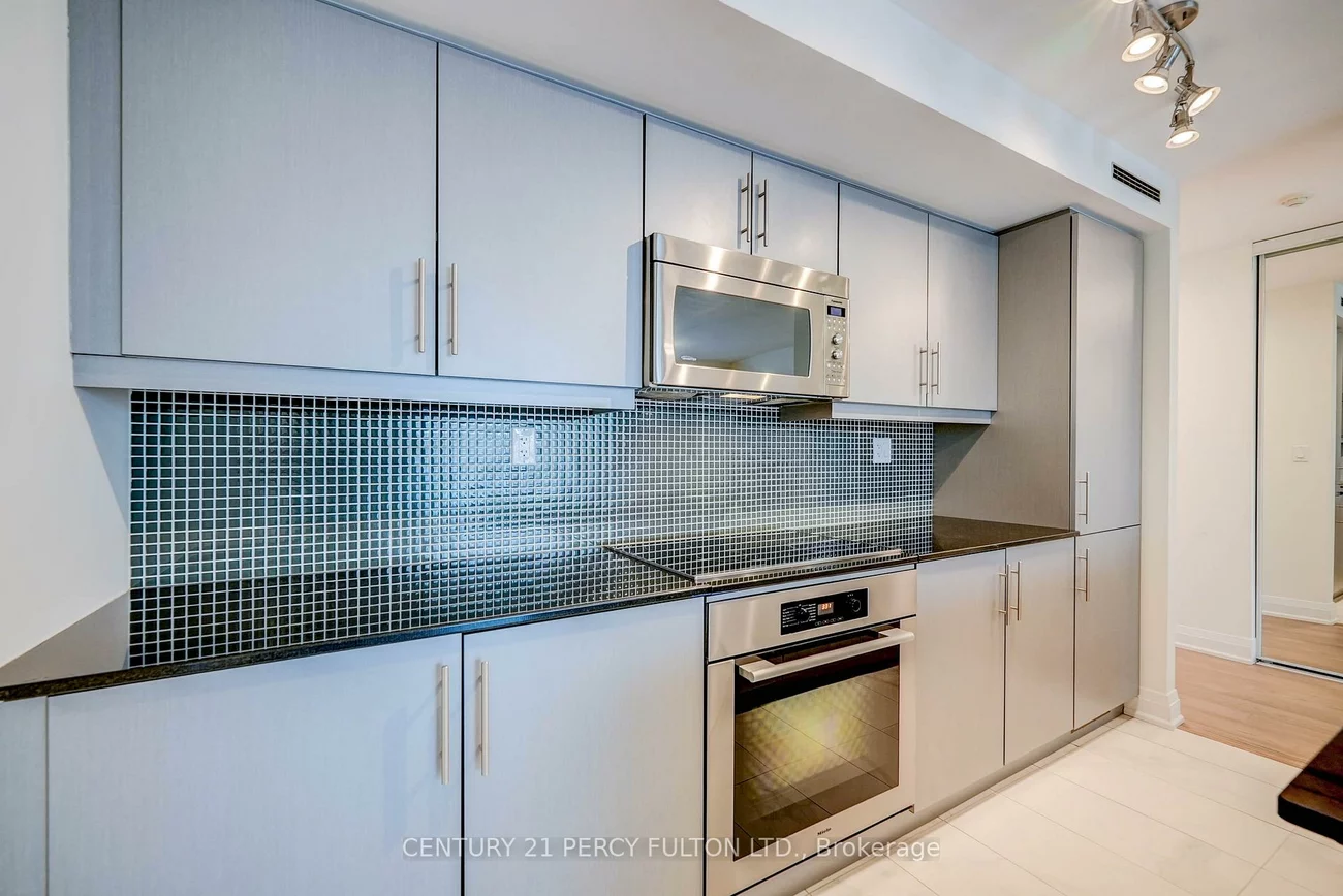 1, Bedford, Annex, Toronto