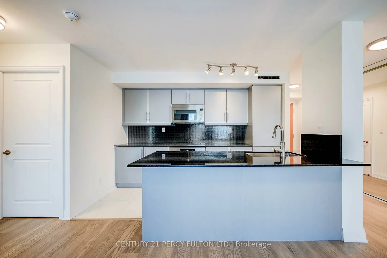 1, Bedford, Annex, Toronto