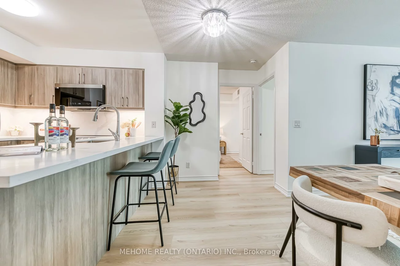 19, Grand Trunk, Waterfront Communities C1, Toronto