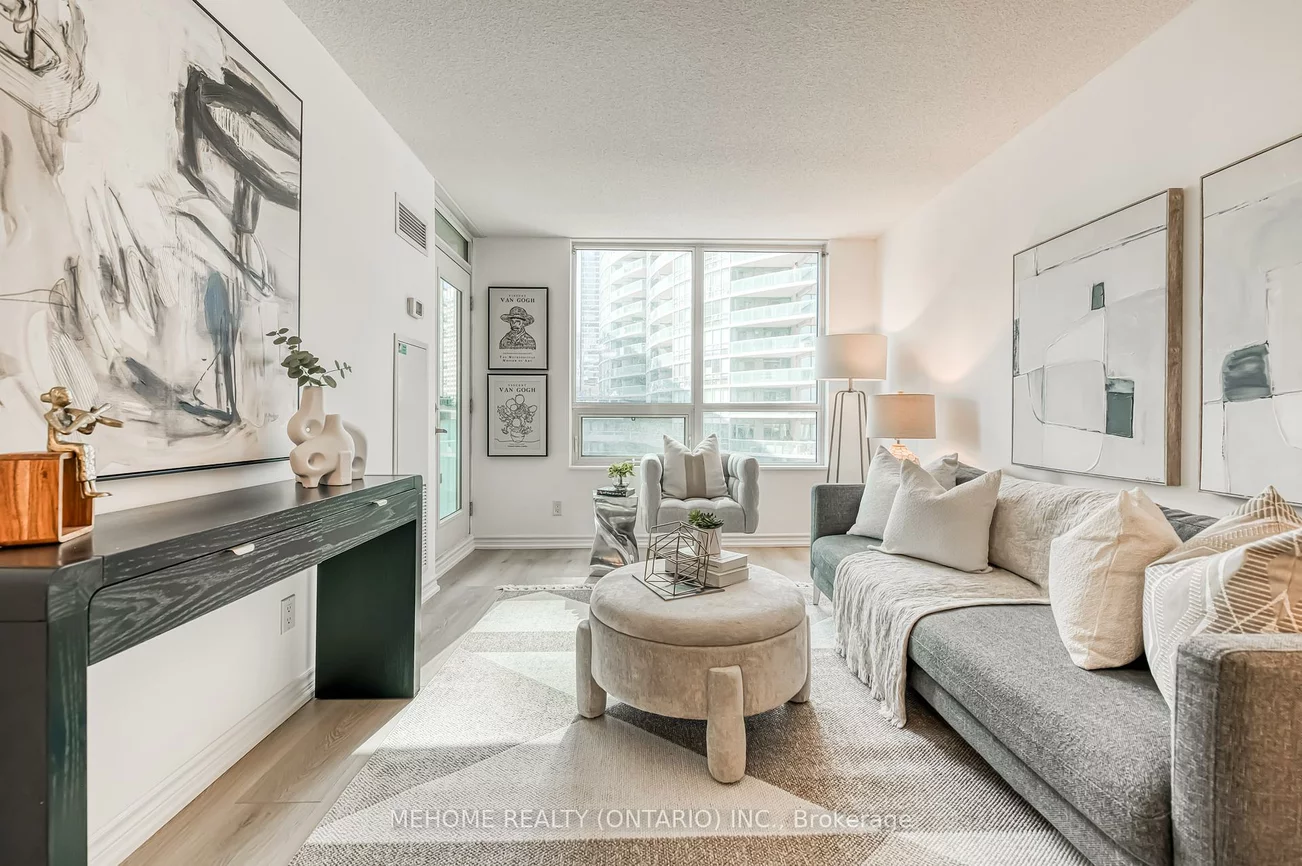 19, Grand Trunk, Waterfront Communities C1, Toronto