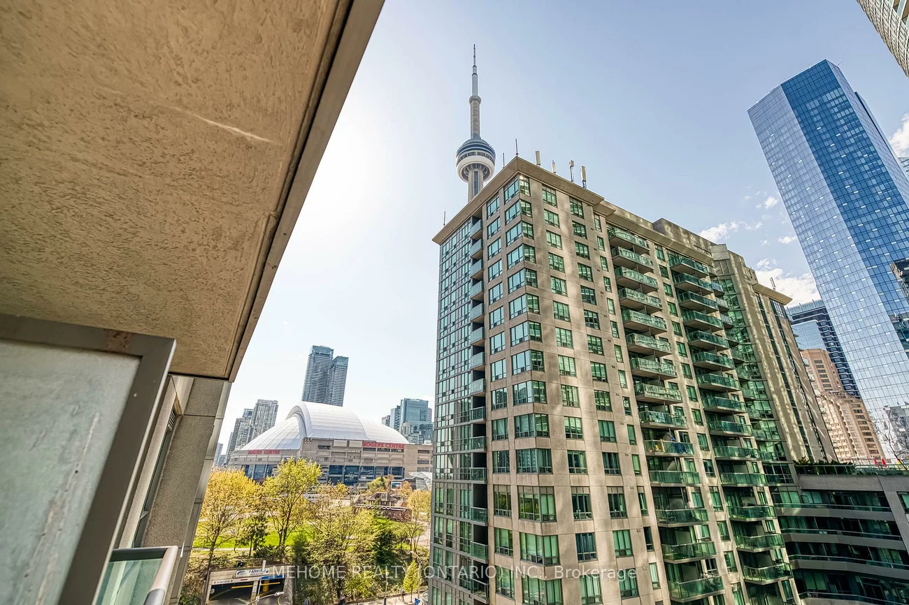 19, Grand Trunk, Waterfront Communities C1, Toronto