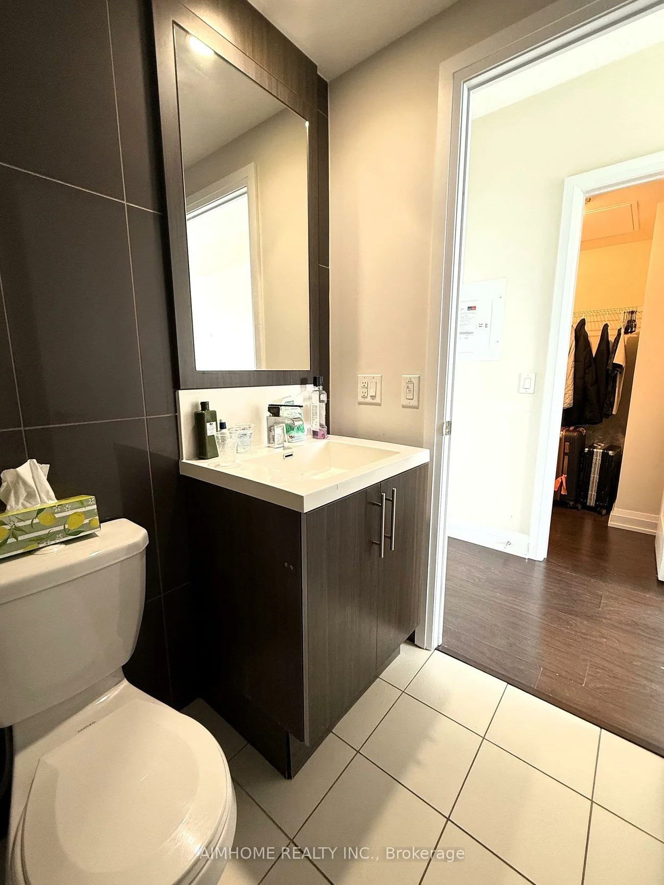5, Sheppard, Willowdale East, Toronto