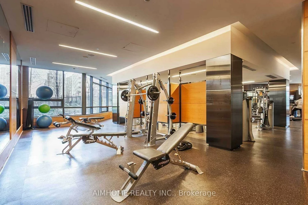 5, Sheppard, Willowdale East, Toronto