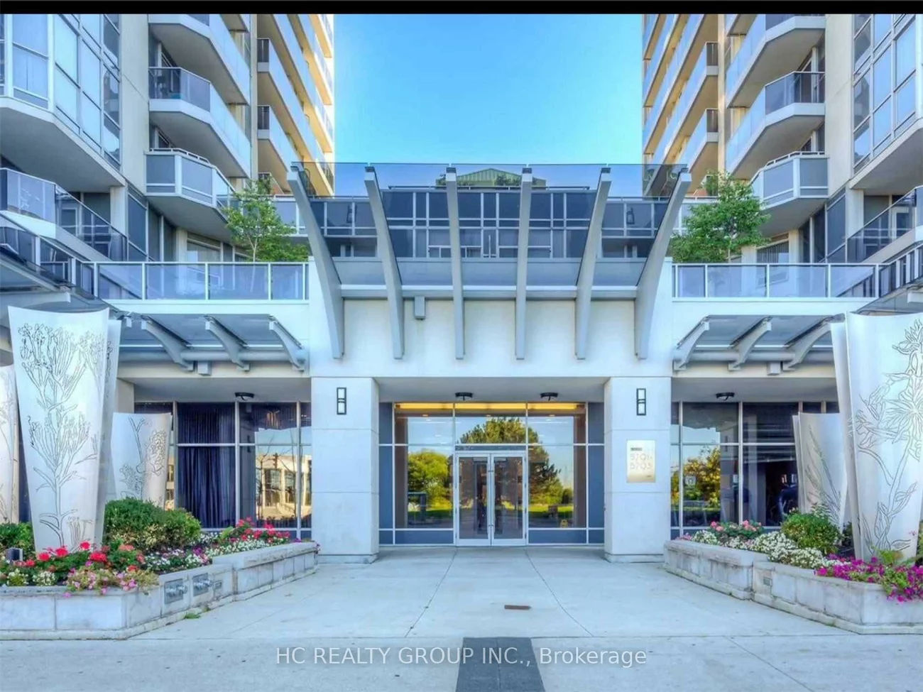 5791, Yonge, Newtonbrook East, Toronto
