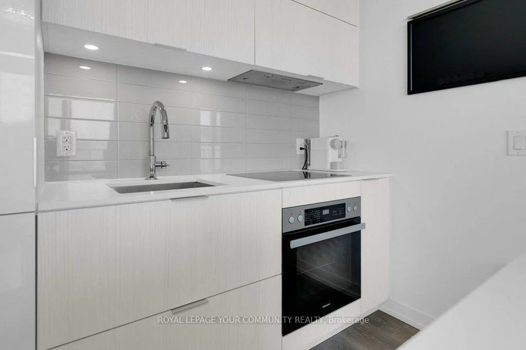 15, Lower Jarvis, Waterfront Communities C8, Toronto