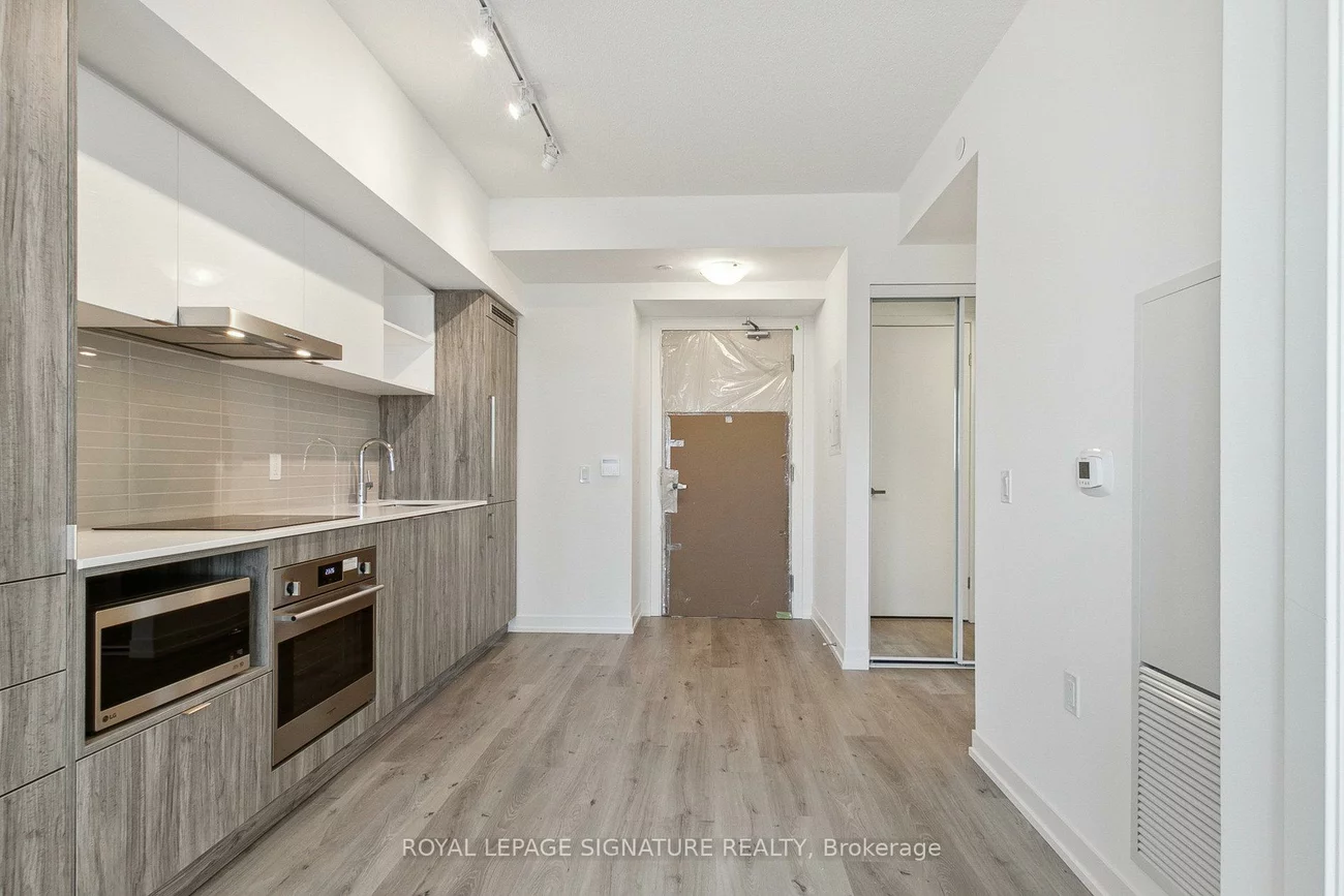 138, Downes, Waterfront Communities C1, Toronto